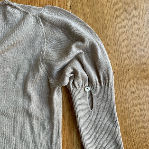 Prada sweater - Picture 8 of 9